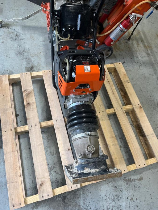 2025 HUSQVARNA LT6005