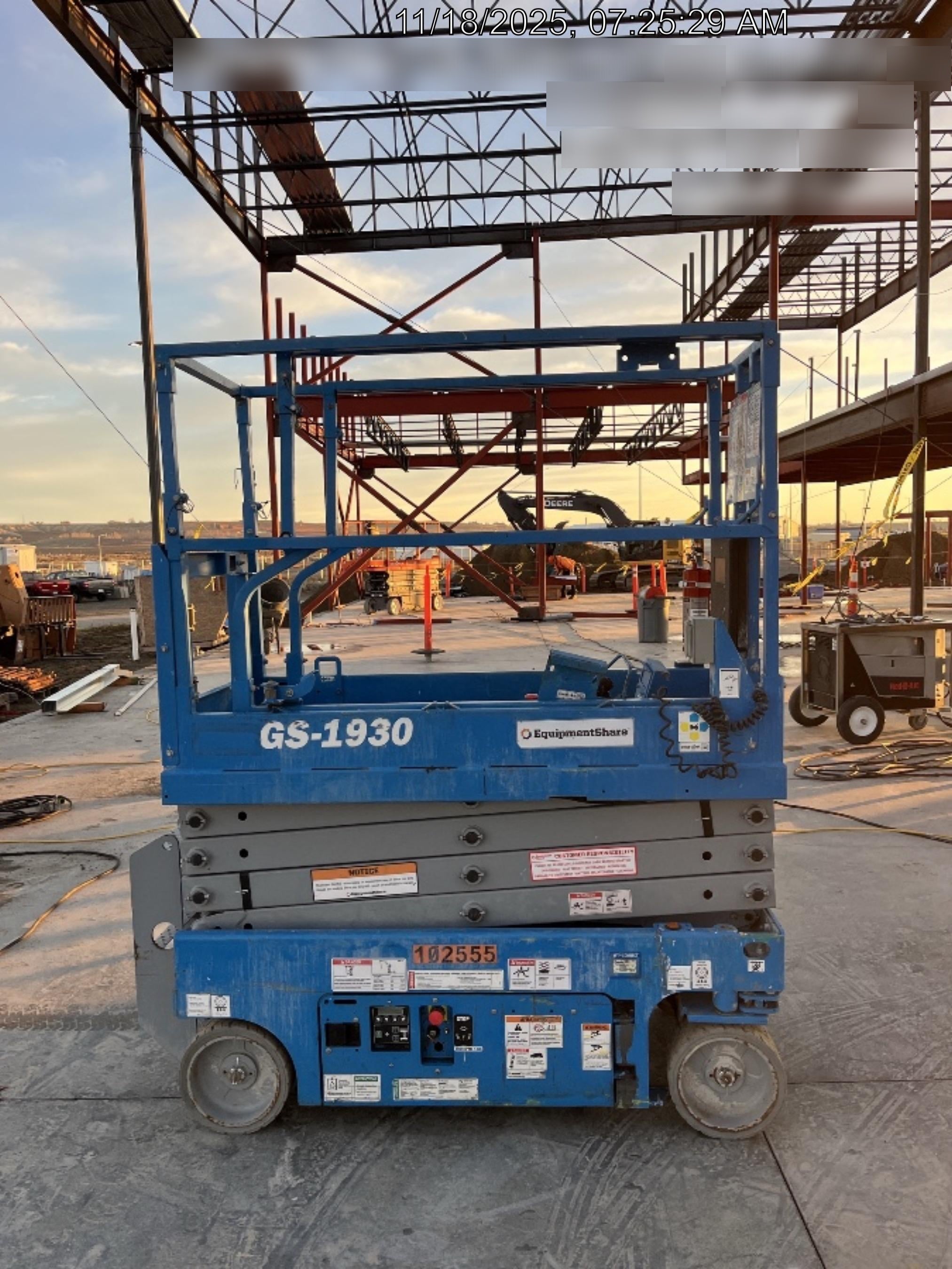 2020 Genie GS-1930 Solid Non Marking Tires, Beacon, Folding rails with half height swing gate, 800W Inverter