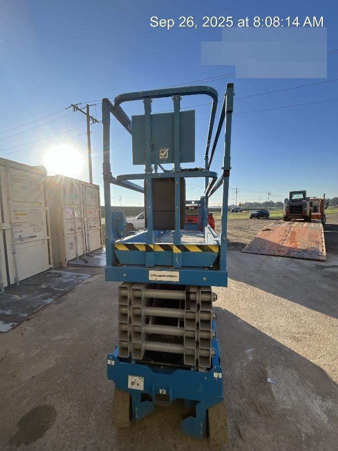 2021 GENIE GS-3232