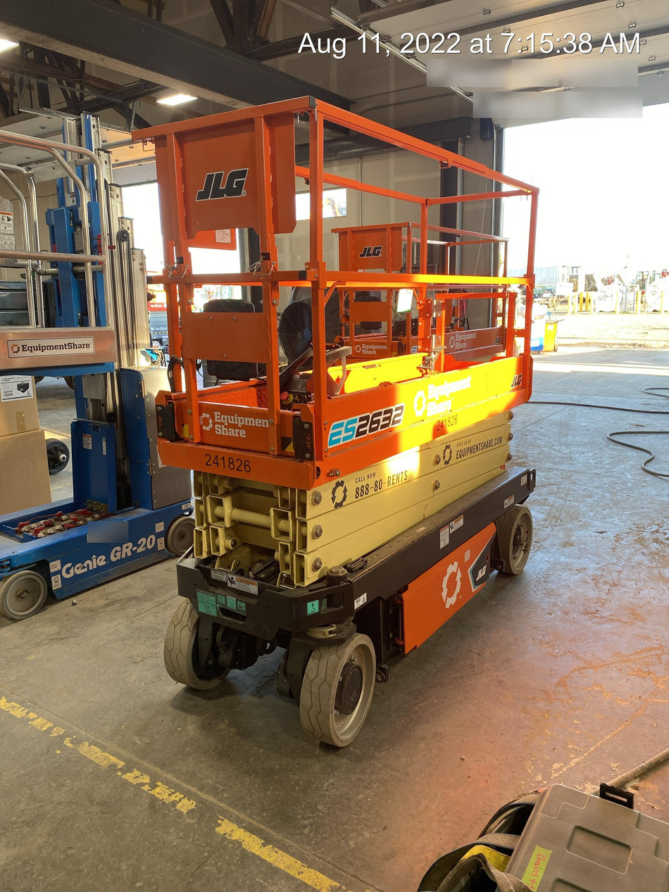 2022 JLG ES2632