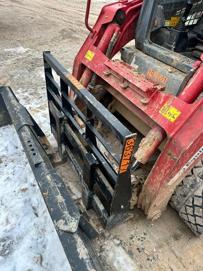 2023 ARROW MATERIAL HANDLING F5100CB