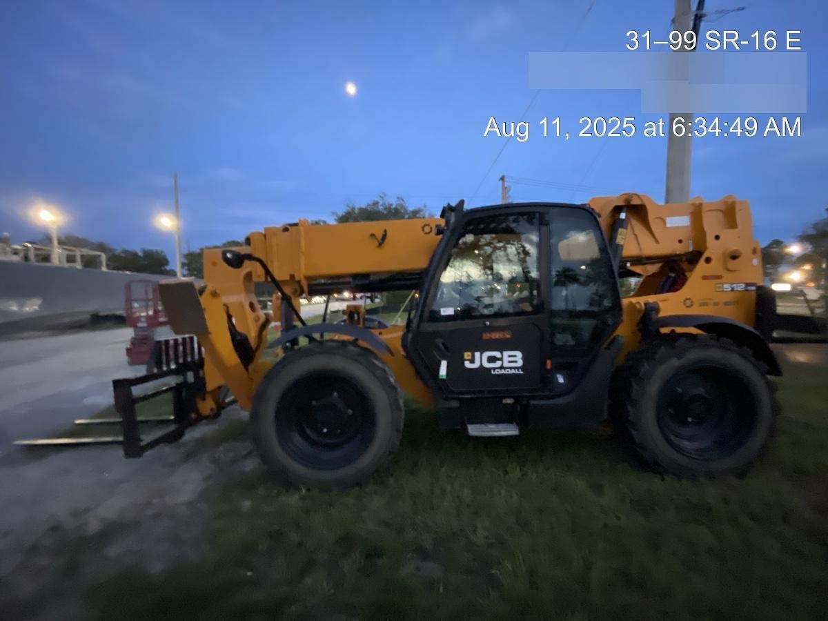 2023 JCB 512-56