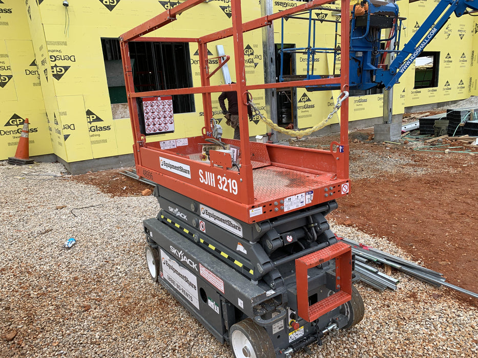 2019 Skyjack SJIII-3219 Standard Options, Trojan Batteries