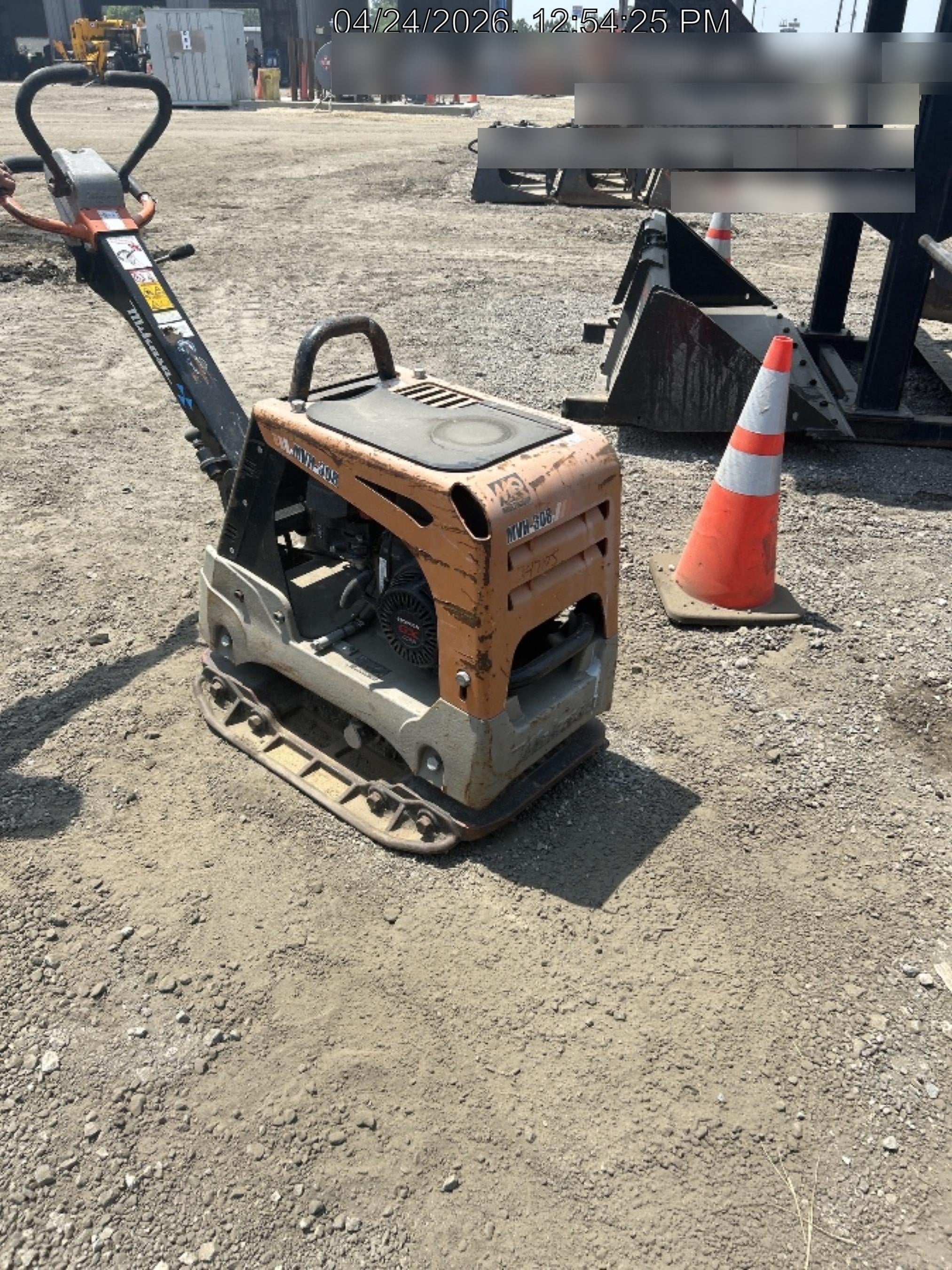 2023 Multiquip MV308GH Honda GX270, 18" Plate, Tachometer