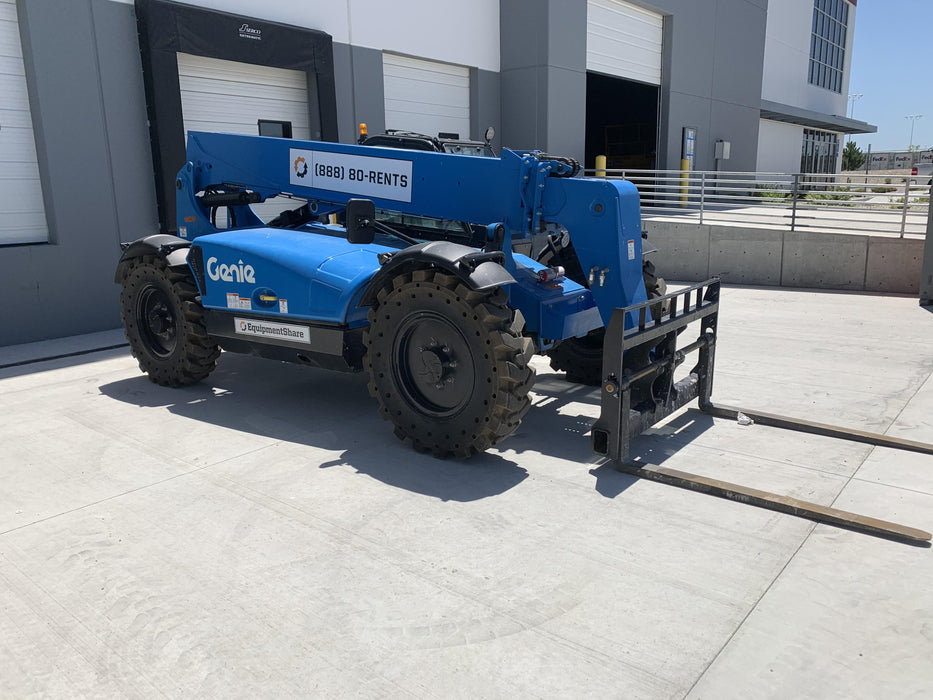 2020 Genie GTH-636 Cab/Heat/Air, Solid Tires, Work Lights, Beacon, Aux Hydraulics, Back up Alarm