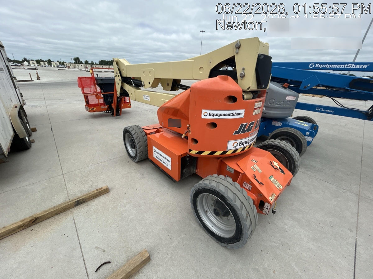 2021 JLG E450AJ