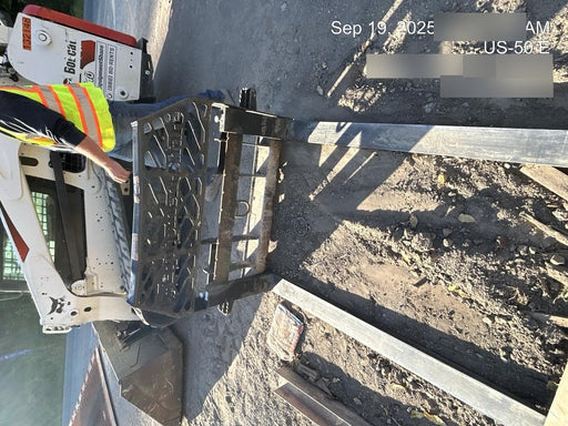 2021 PALADIN 48" Pallet Forks - Paladin