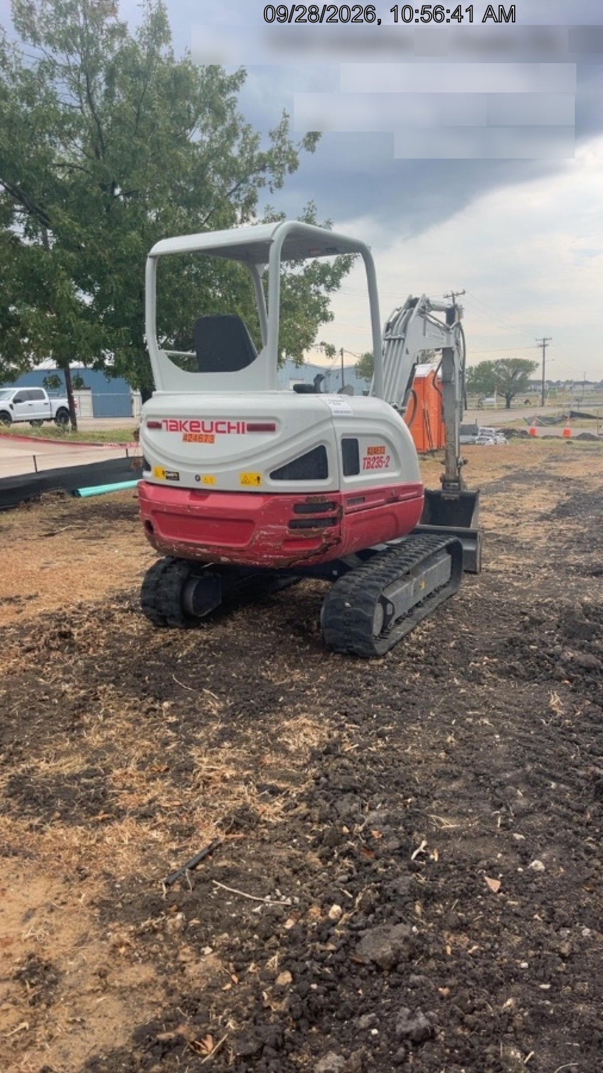 2024 TAKEUCHI TB235-2R