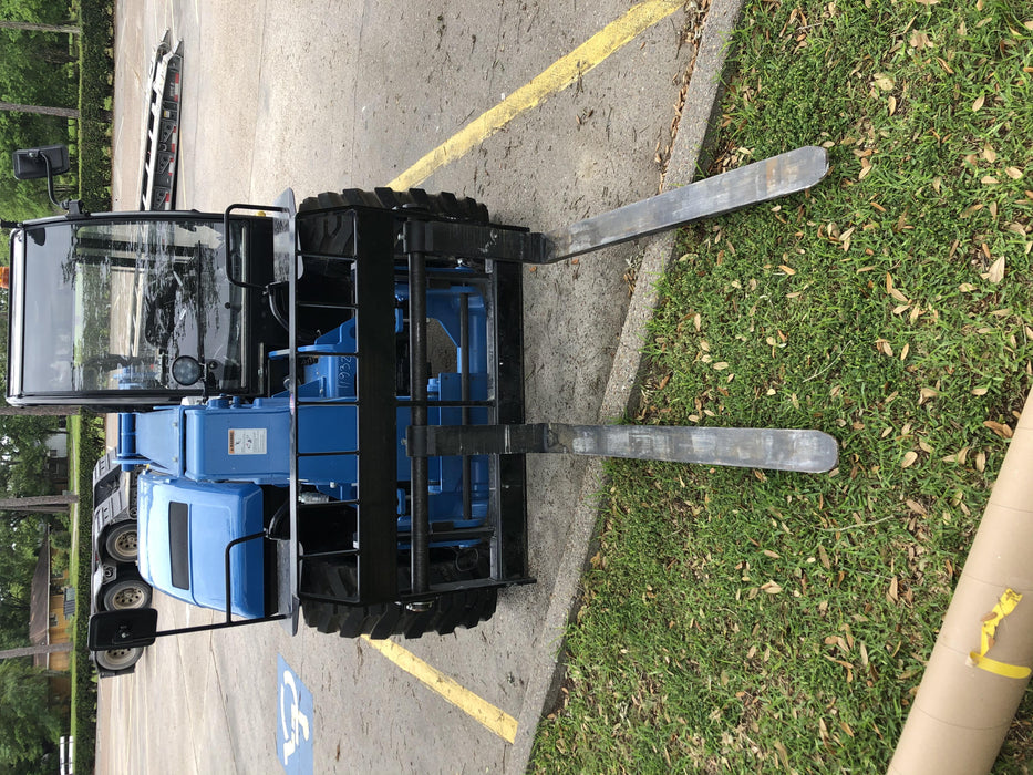 2020 Genie GTH-5519 Cab/Heat/Air, Solid Tires, Work Lights, Beacon, Aux Hydraulics, Back up Alarm w/48" Carriage, 48" Forks