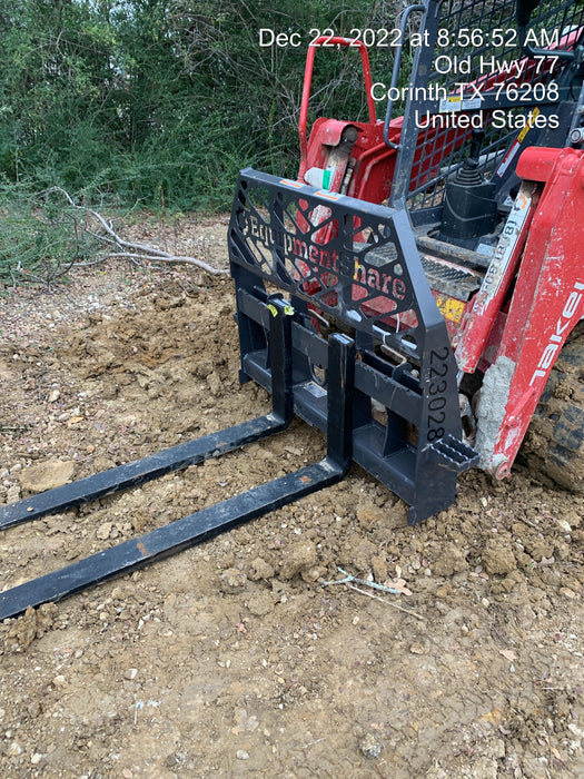 2022 PALADIN 48" Pallet Forks - Paladin