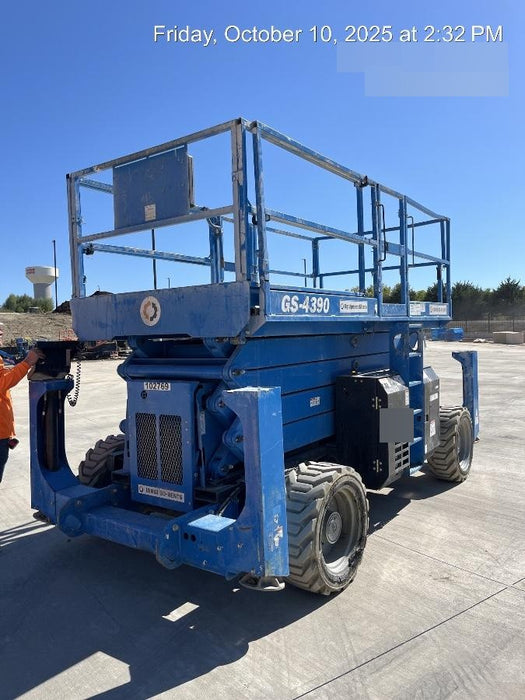 2020 GENIE GS-4390 RT