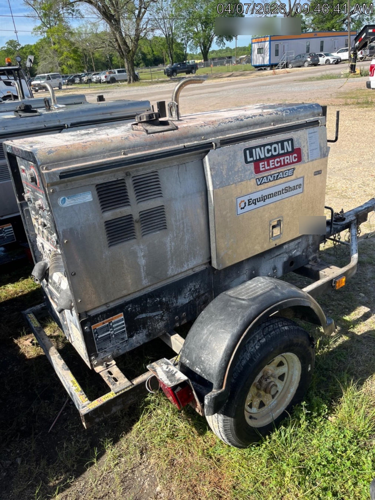 2019 Lincoln Electric Vantage 322 Welder Ready-Pak 3, Two wheel trailer, Fender and Light kit, Cable Rack