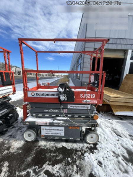 2021 SKYJACK SJ3219