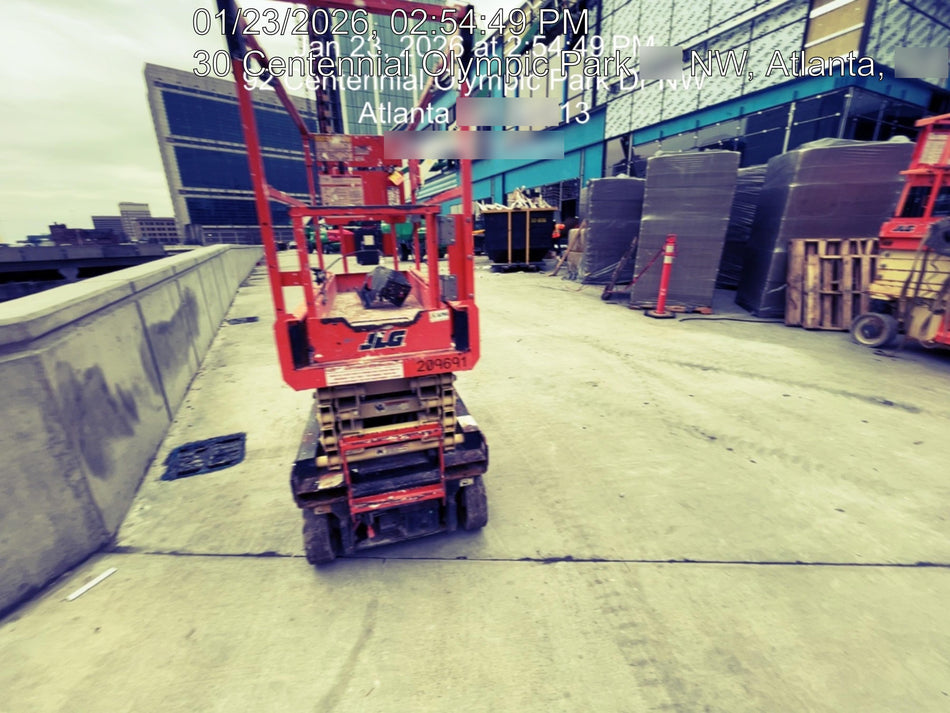 2022 JLG ES1932