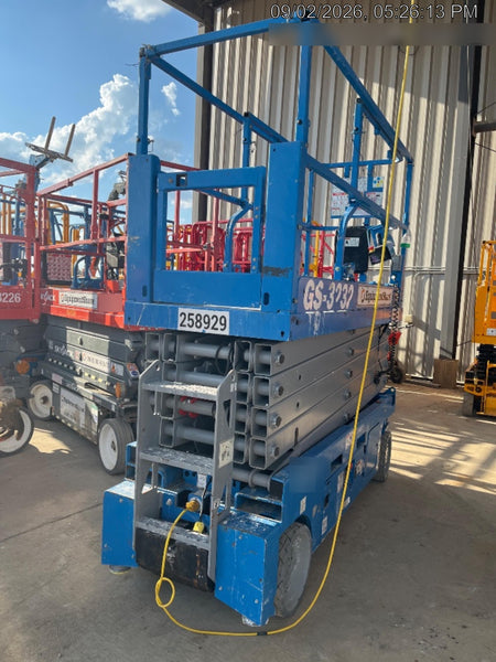 2022 GENIE GS-3232