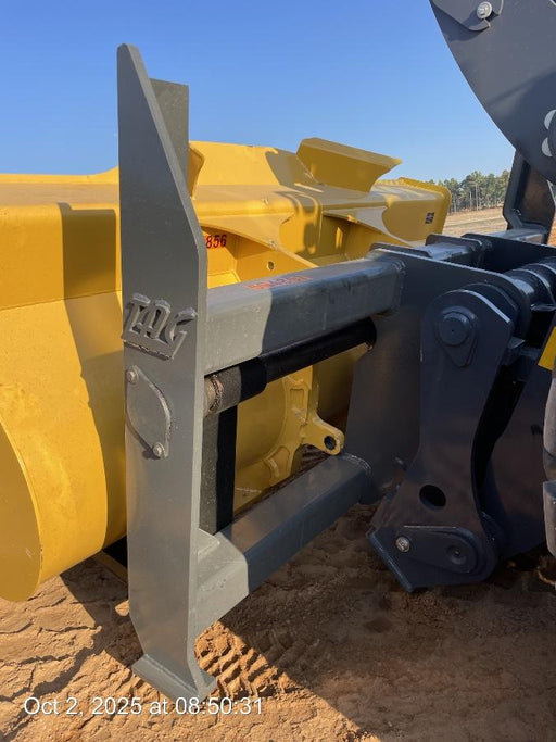 2025 JOHN DEERE 96" Loader Fork Carriage - John Deere