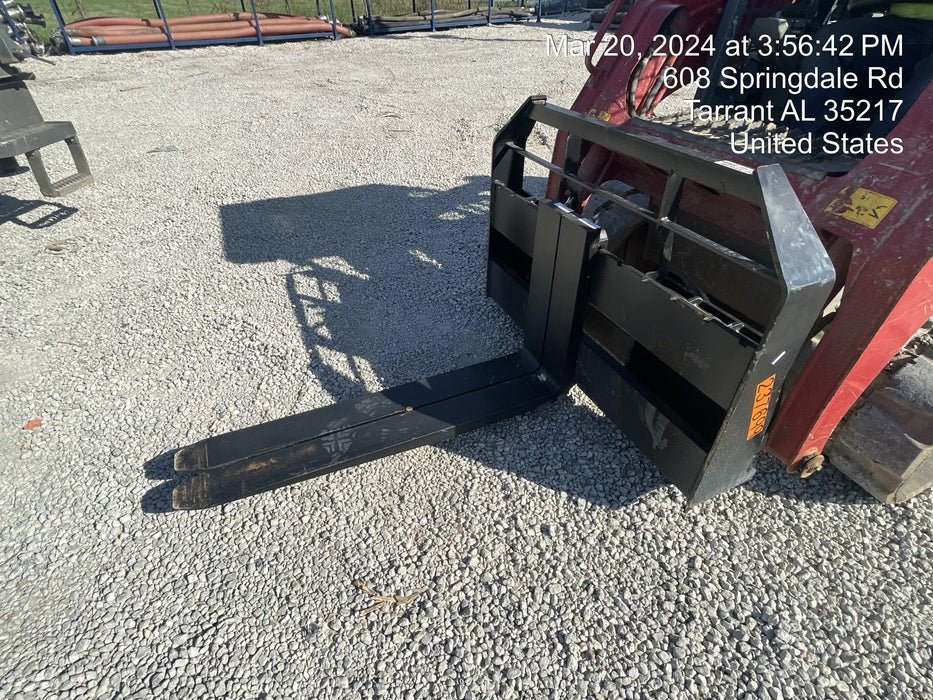 2022 BLUE DIAMOND 114050