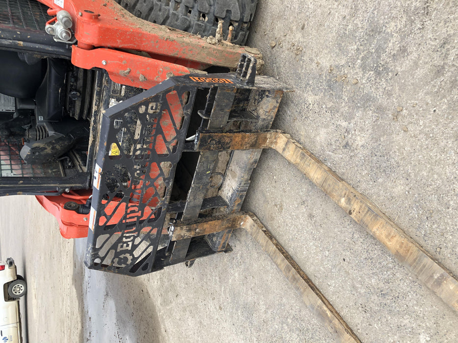 2020 EMKAY 48" Pallet Forks - Emkay