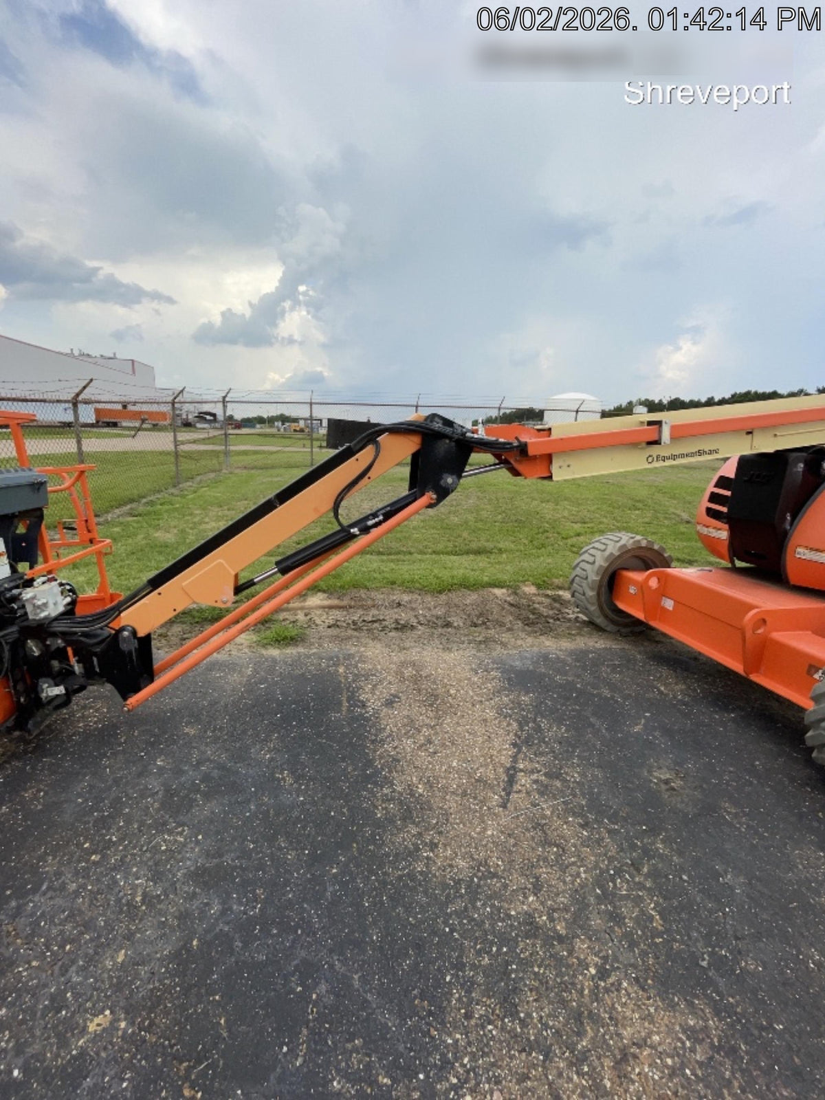 2023 JLG 600AJ