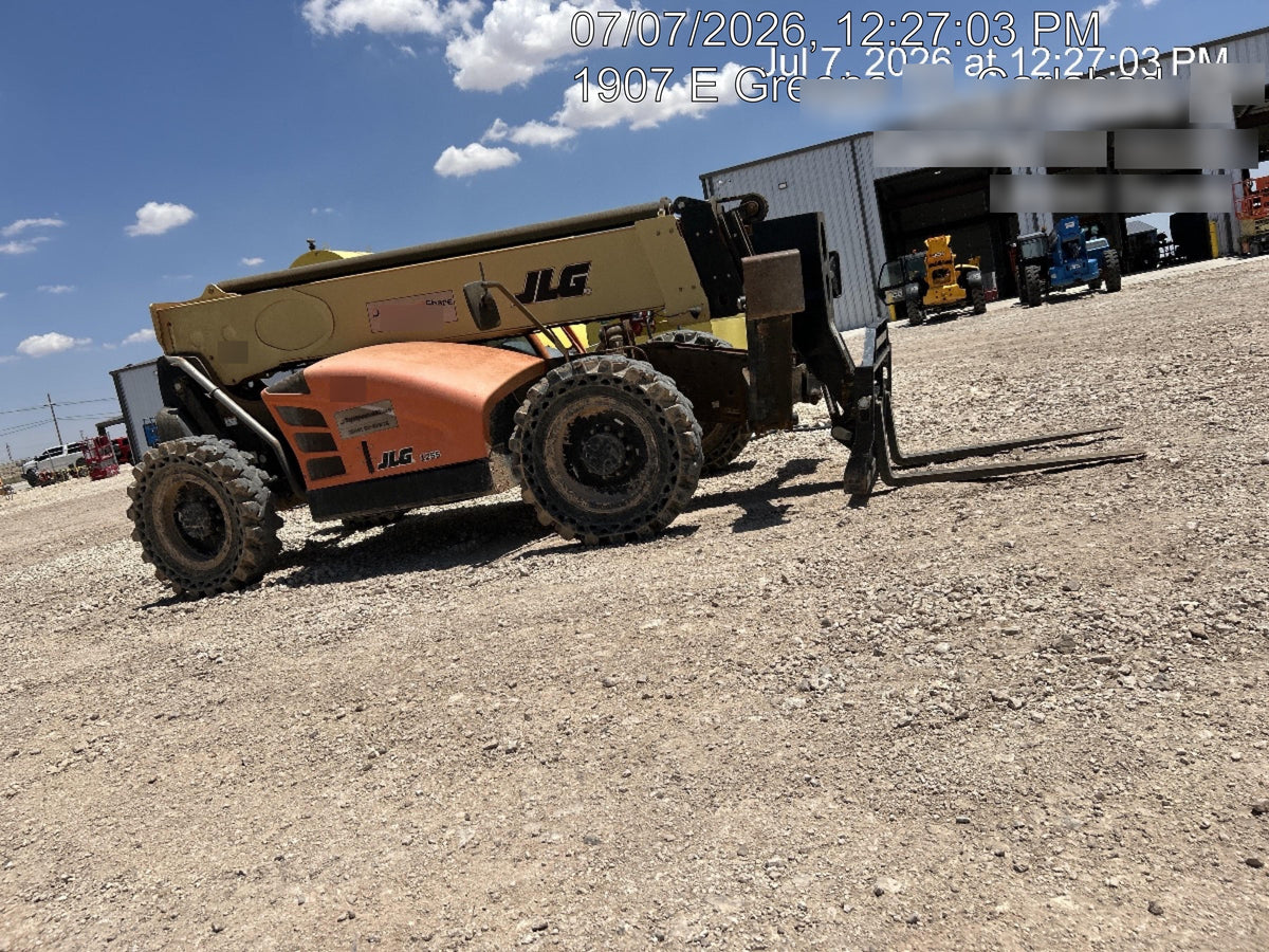 2019 JLG 1255