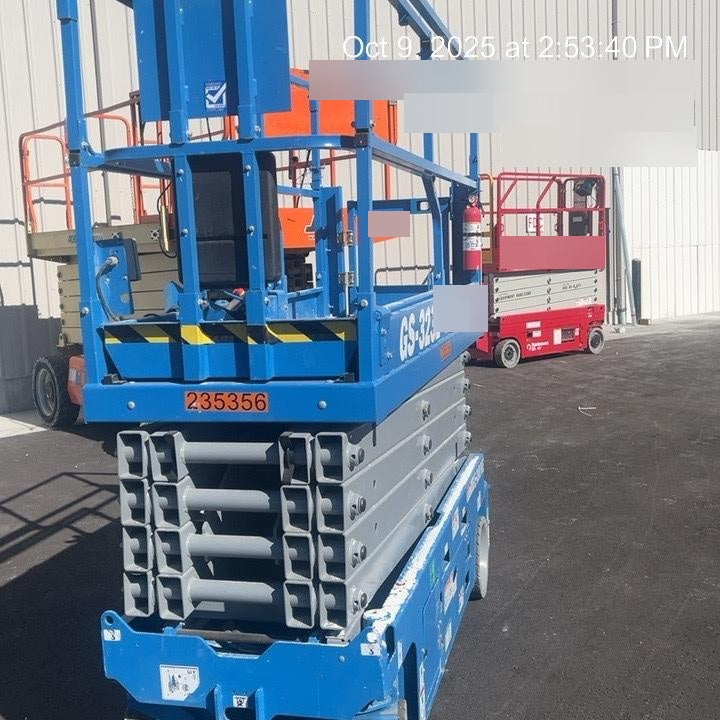 2022 GENIE GS-3232