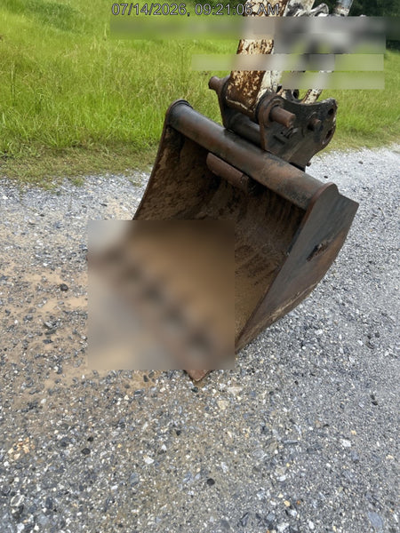 2025 TAKEUCHI 36" Bucket - Takeuchi