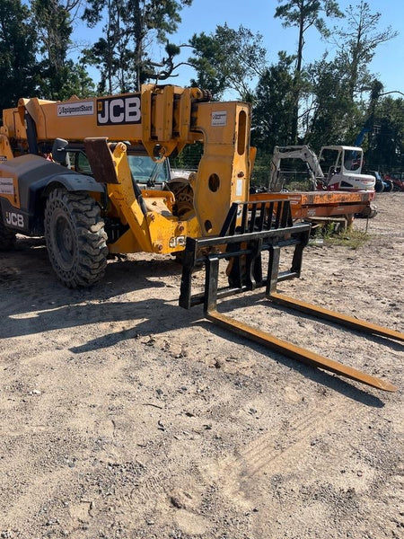 2020 JCB 510-56