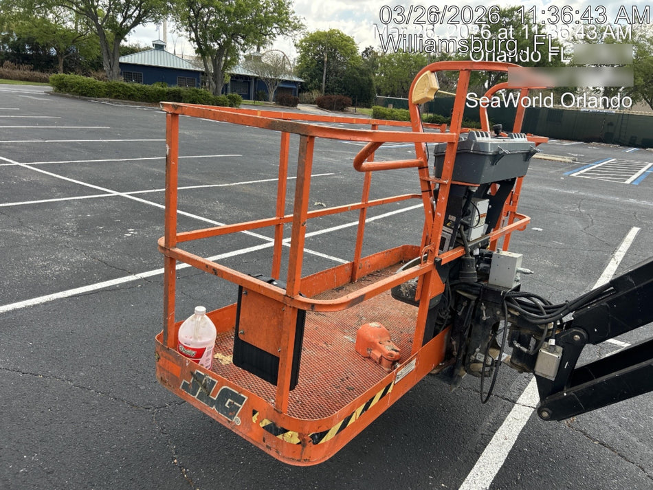 2023 JLG 860SJ