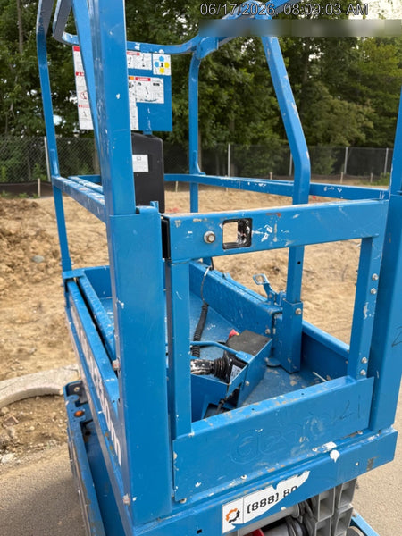 2021 GENIE GS-1330m