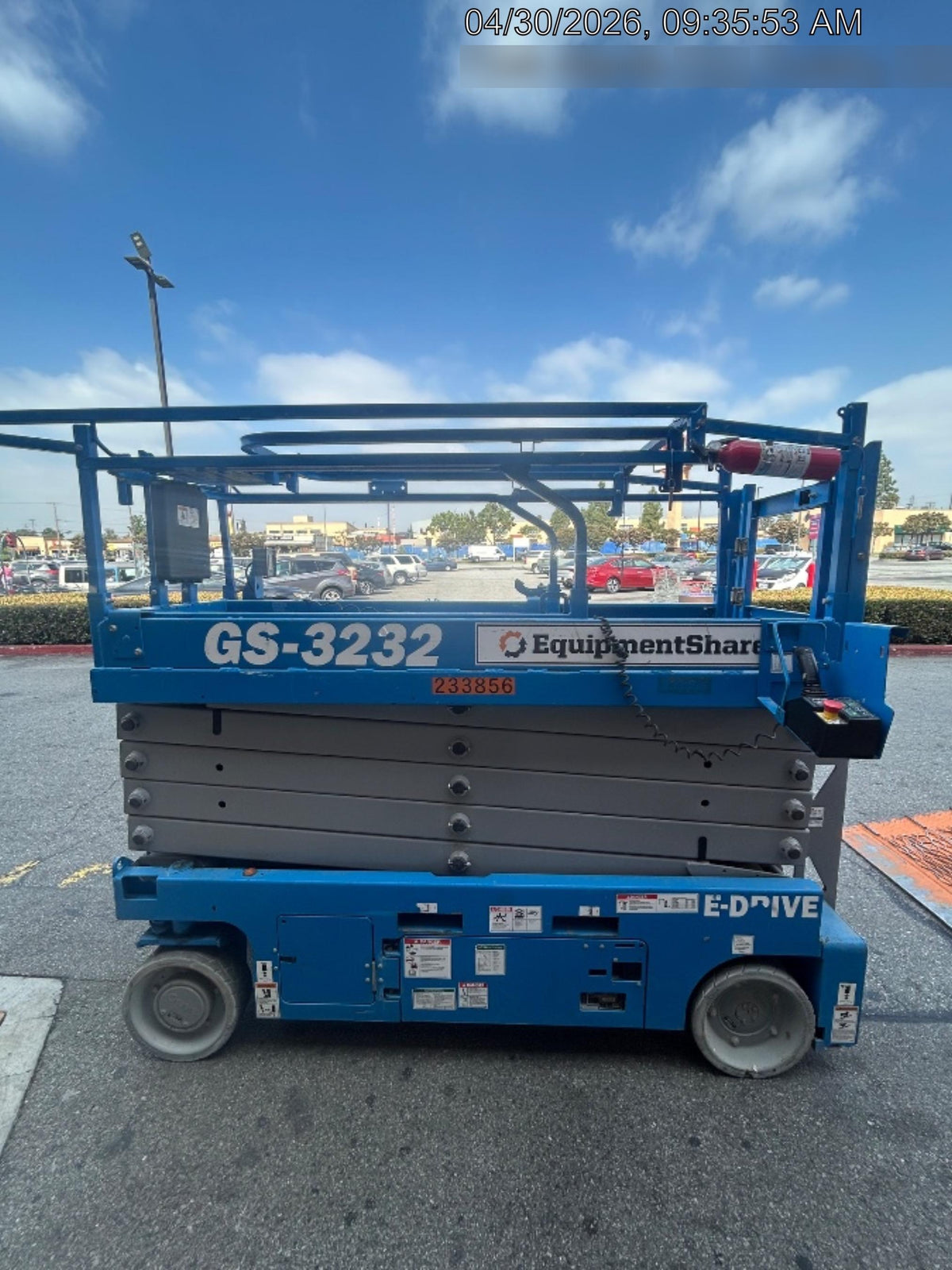 2022 GENIE GS-3232