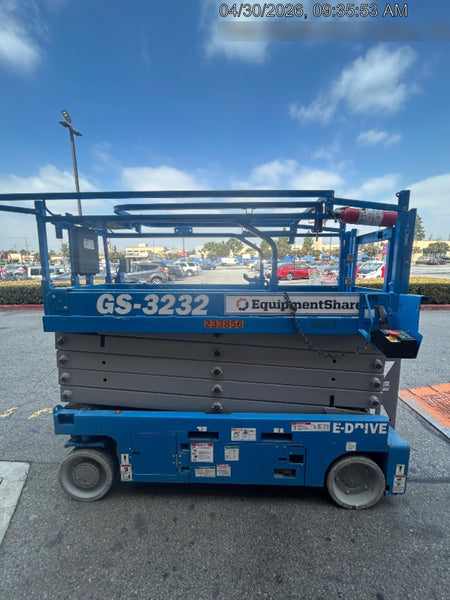 2022 GENIE GS-3232