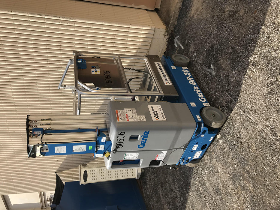 2019 GENIE GR-20