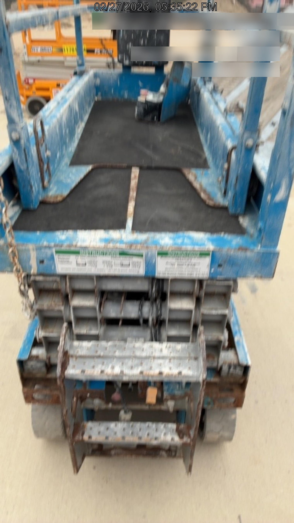 2017 Genie GS-1930 Genie GS-1930 Lift w/Fixed Rail and Chain Entry