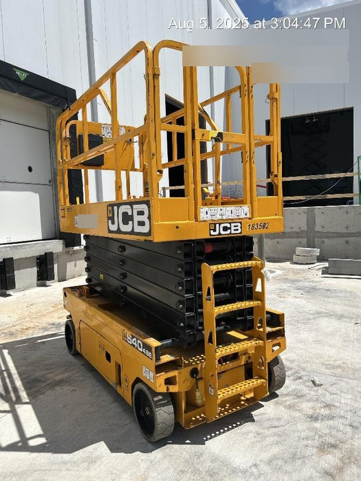 2021 JCB S4046E