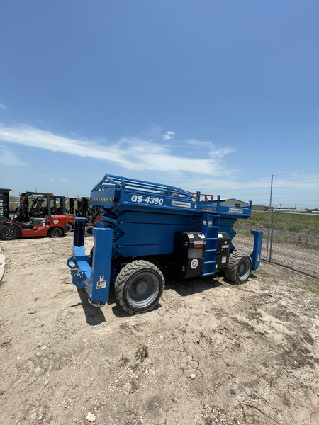 2023 GENIE GS-4390 RT