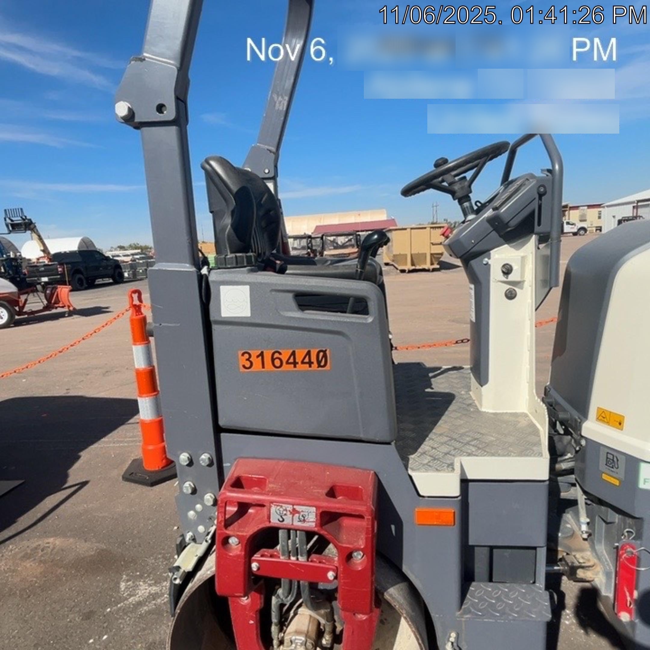 2023 DYNAPAC CC1200