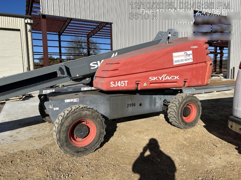 2017 SKYJACK SJ45T+
