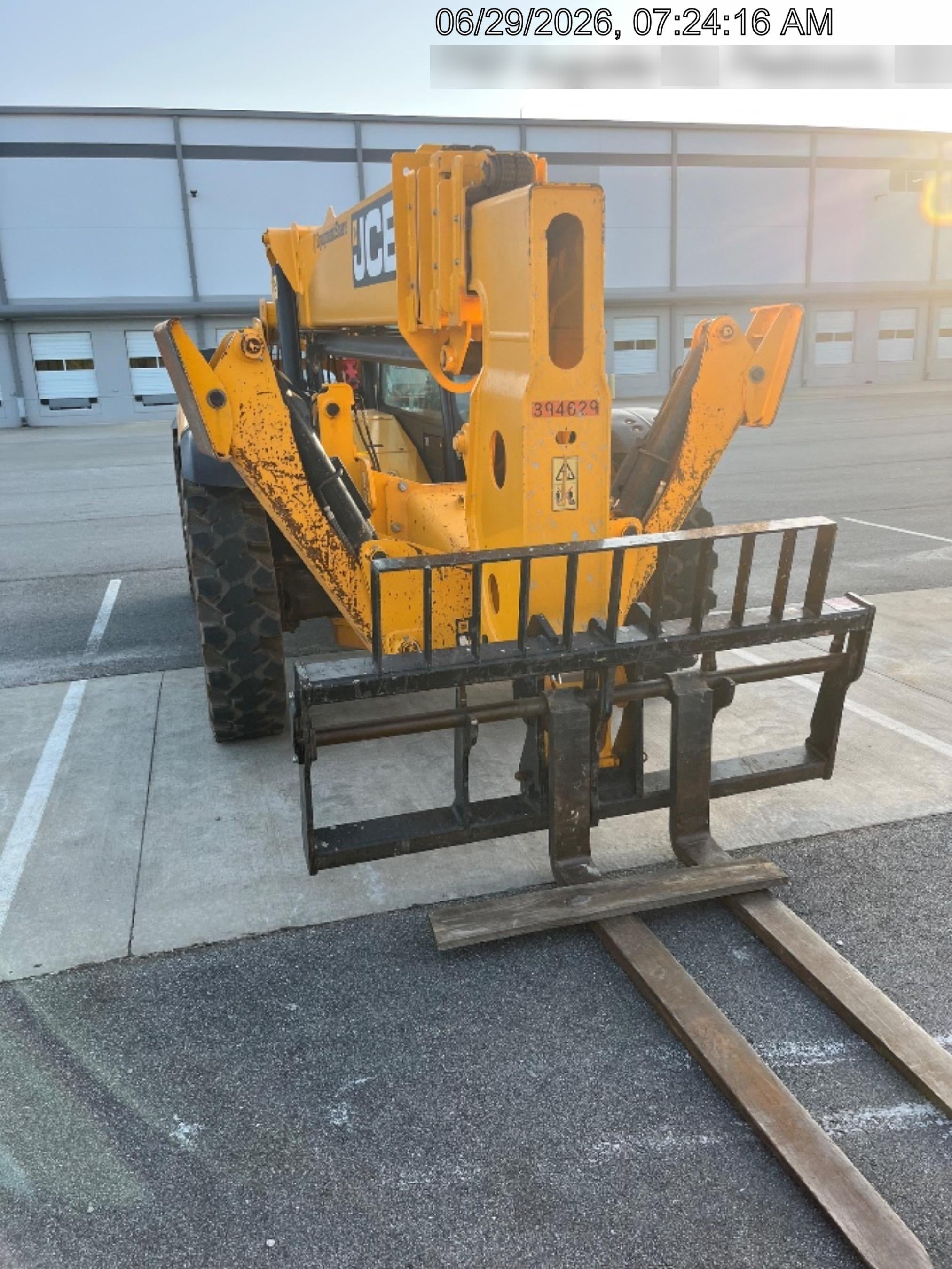 2024 JCB 510-56