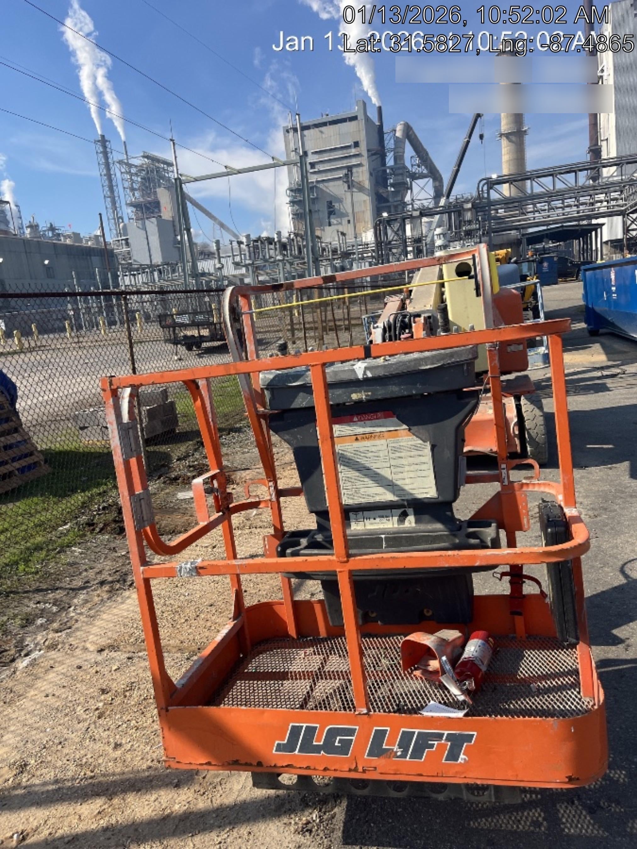 2020 JLG E400AJPN