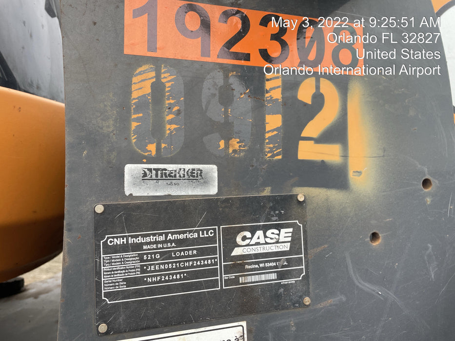 2018 Case 521G CLOSED CAB, JRB 416 STYLE HYD COUPLER