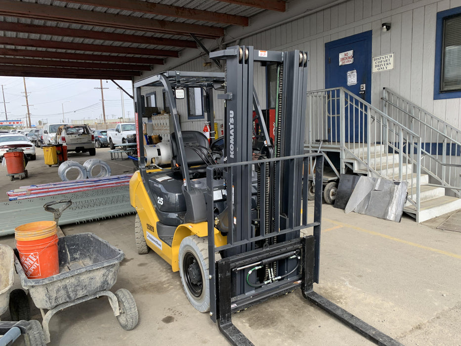 2020 KOMATSU FG25T-16