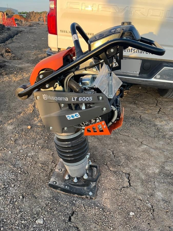 2025 HUSQVARNA LT6005