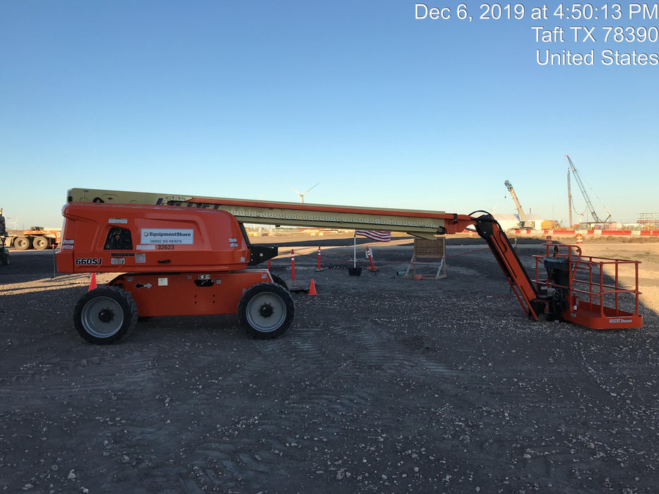 2019 JLG 660SJ