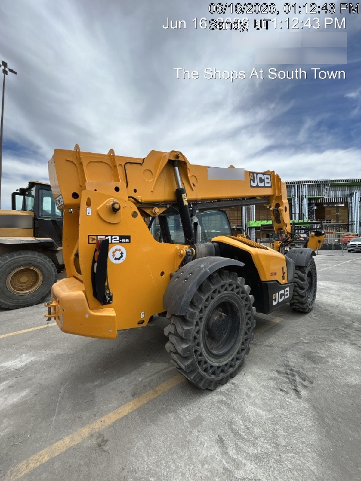 2022 JCB 512-56