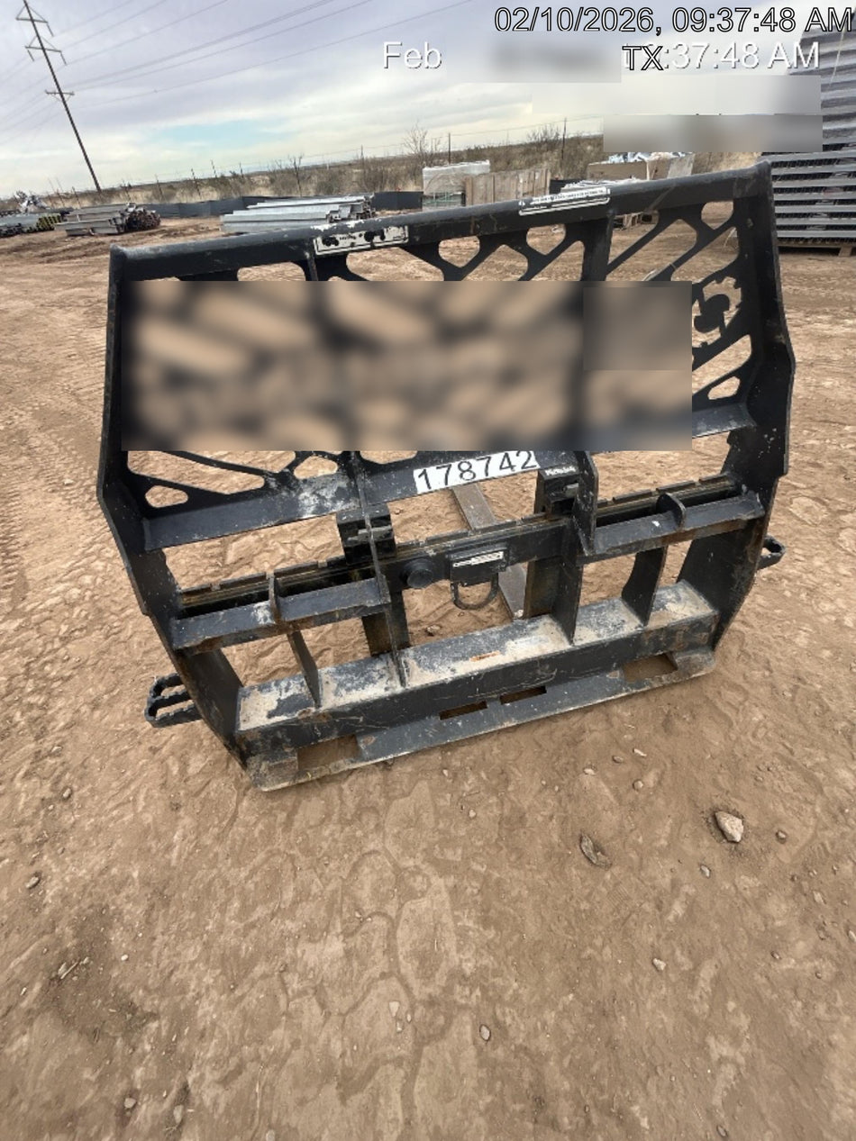 2021 PALADIN 48" Pallet Forks - Paladin