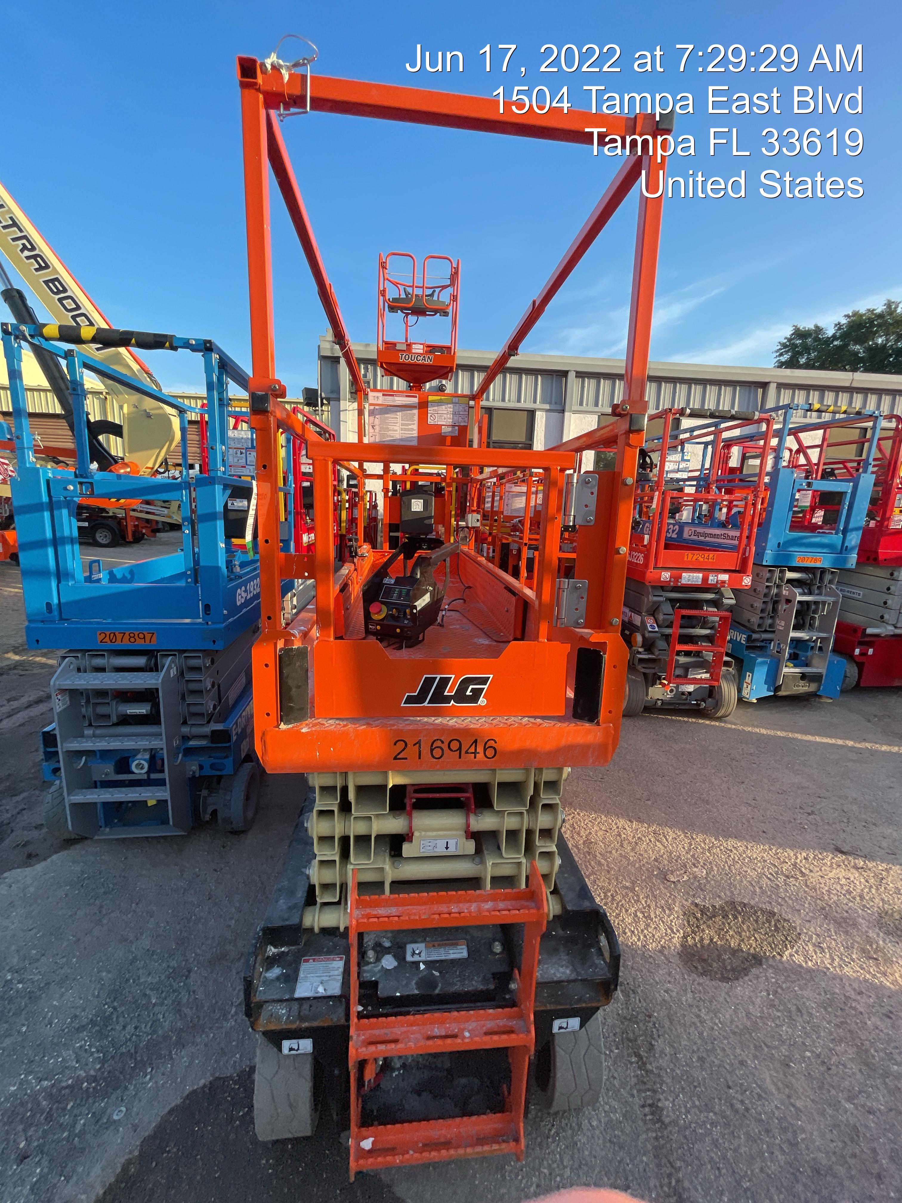 2022 JLG ES2632
