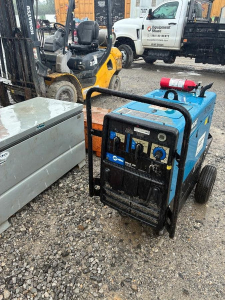 2019 Miller Electric BOBCAT 250 951600 PKG-250 amp Propane Welder, Standard w/Running Gear, Bracket, Hose"250 amp Propane Welder, Standard w/Running Gear, Bracket, Hose