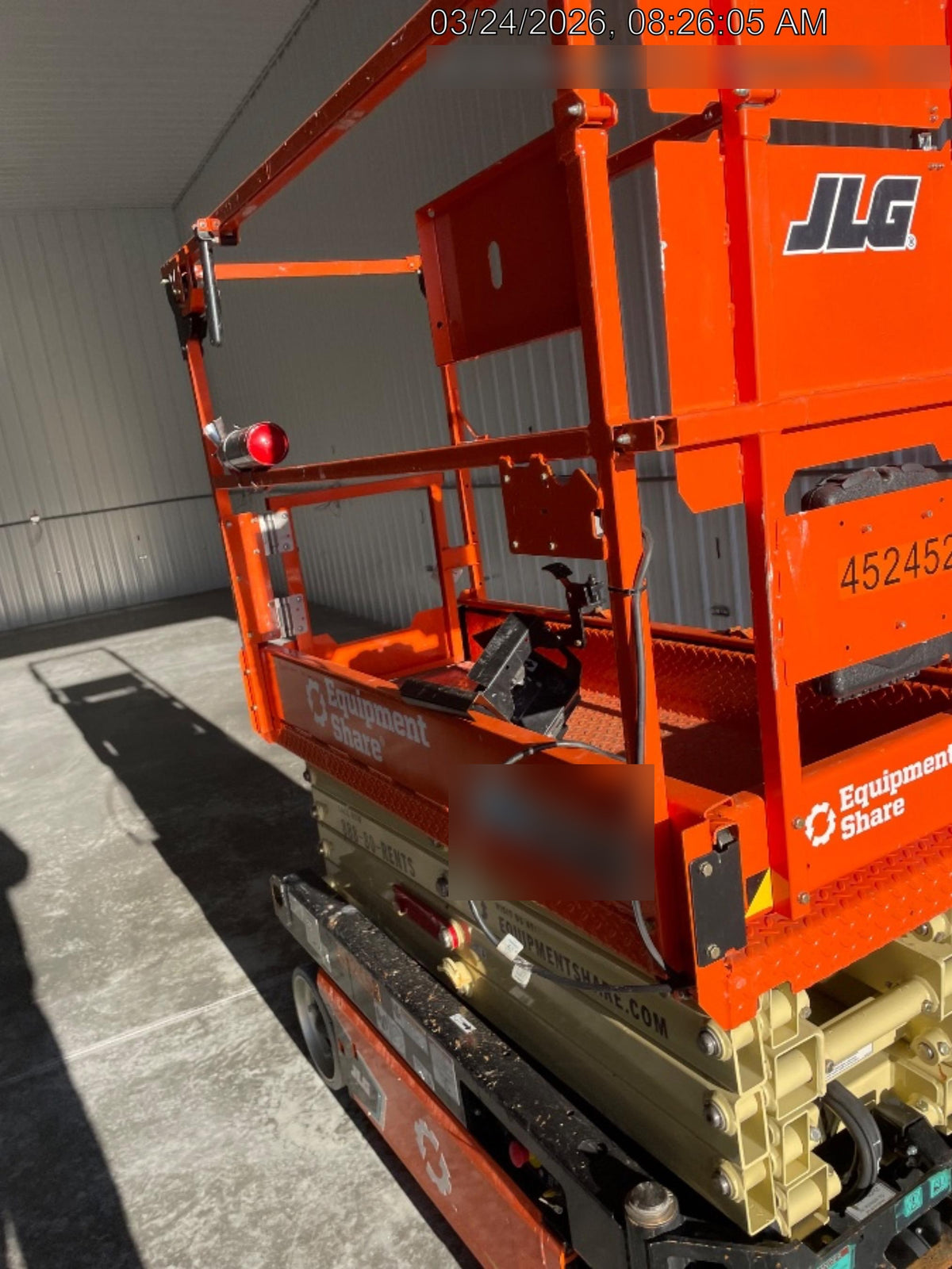 2024 JLG ES1932