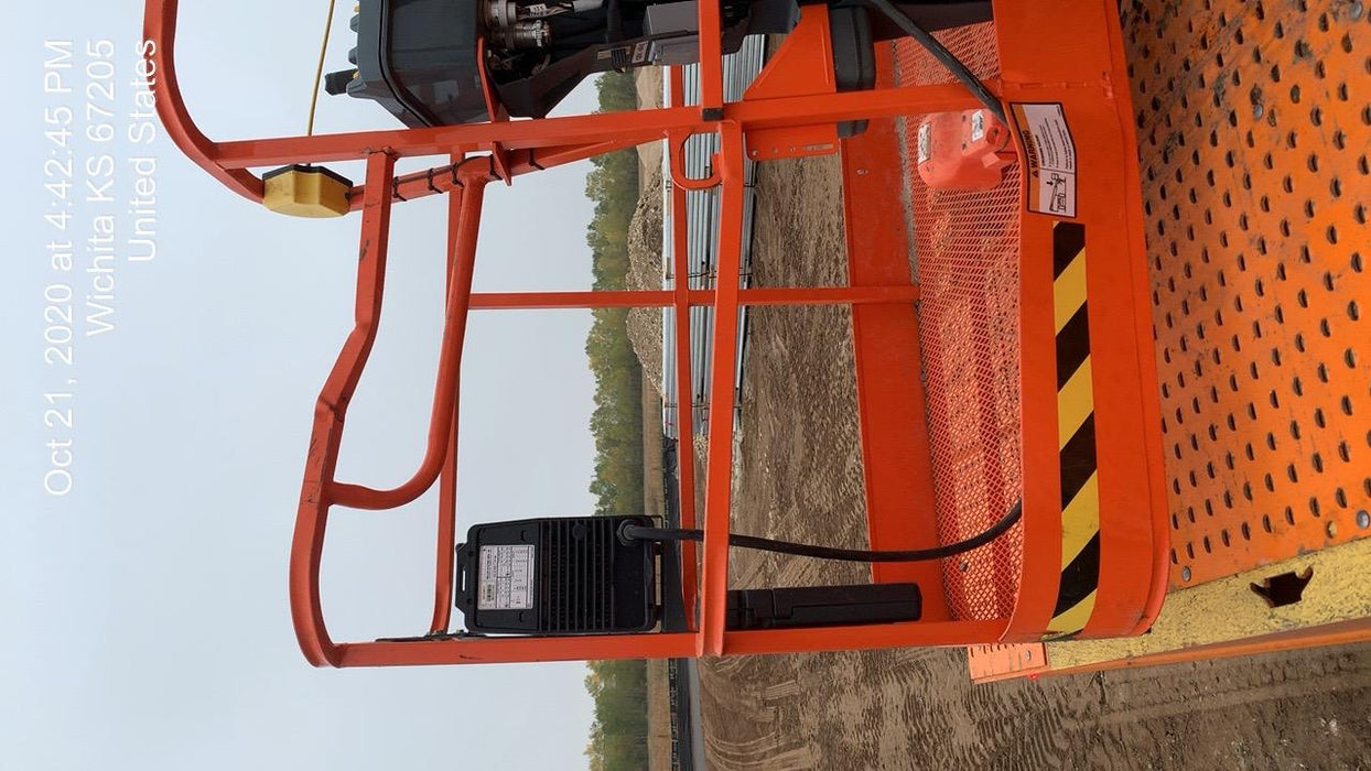 2020 JLG 660SJ