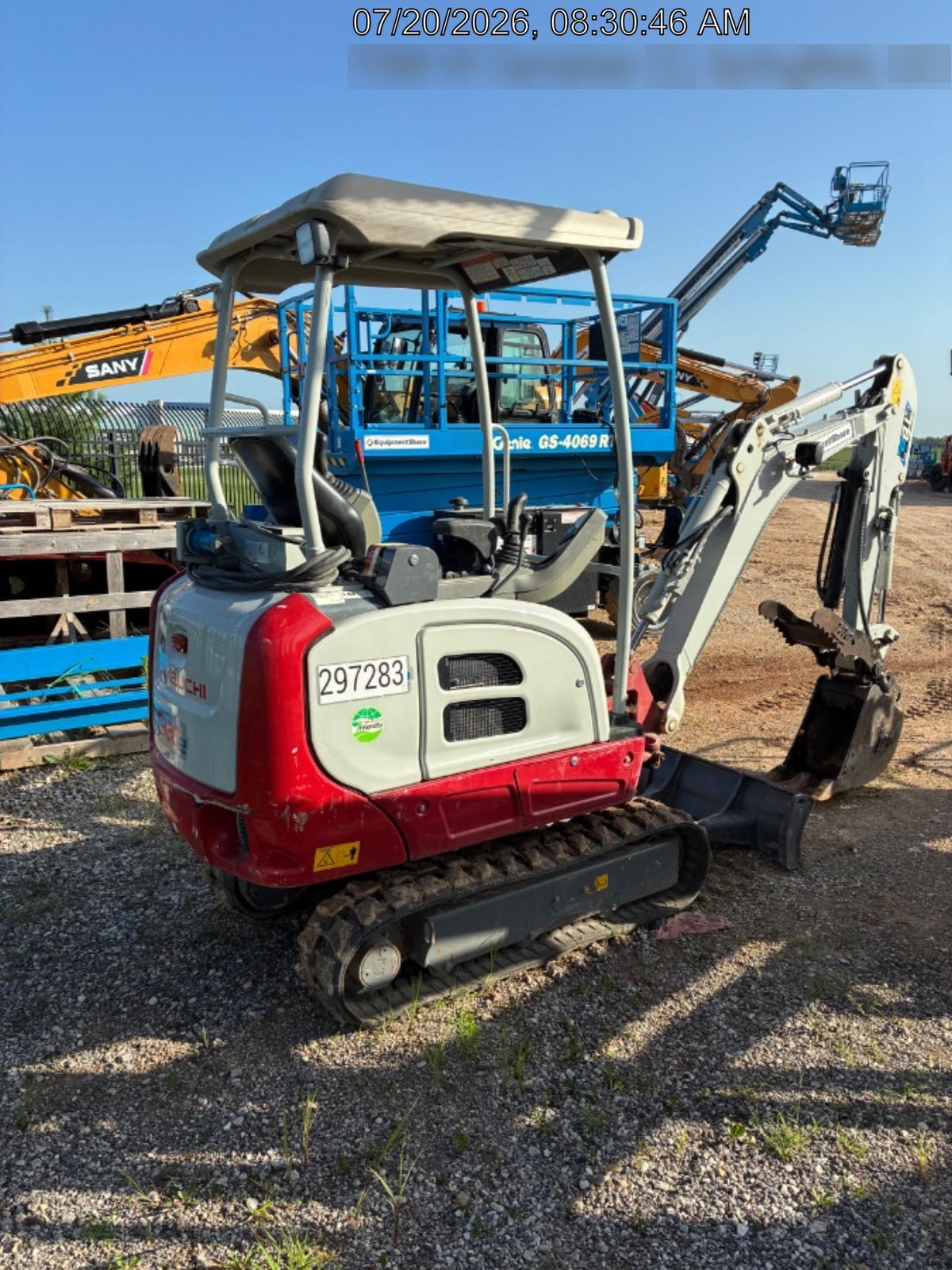 2023 TAKEUCHI TB20e